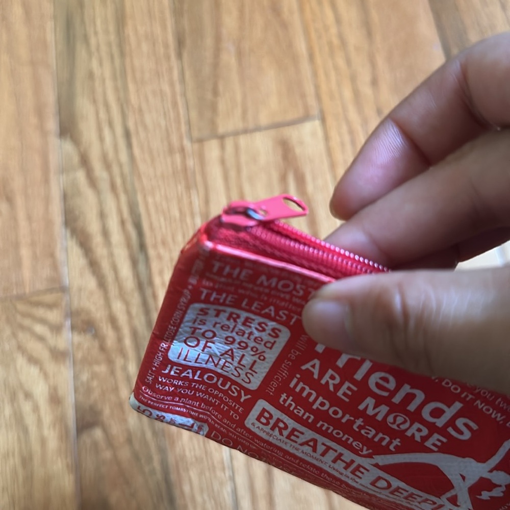 Lululemon Red Motto Coin Purse - Picture 5 of 5